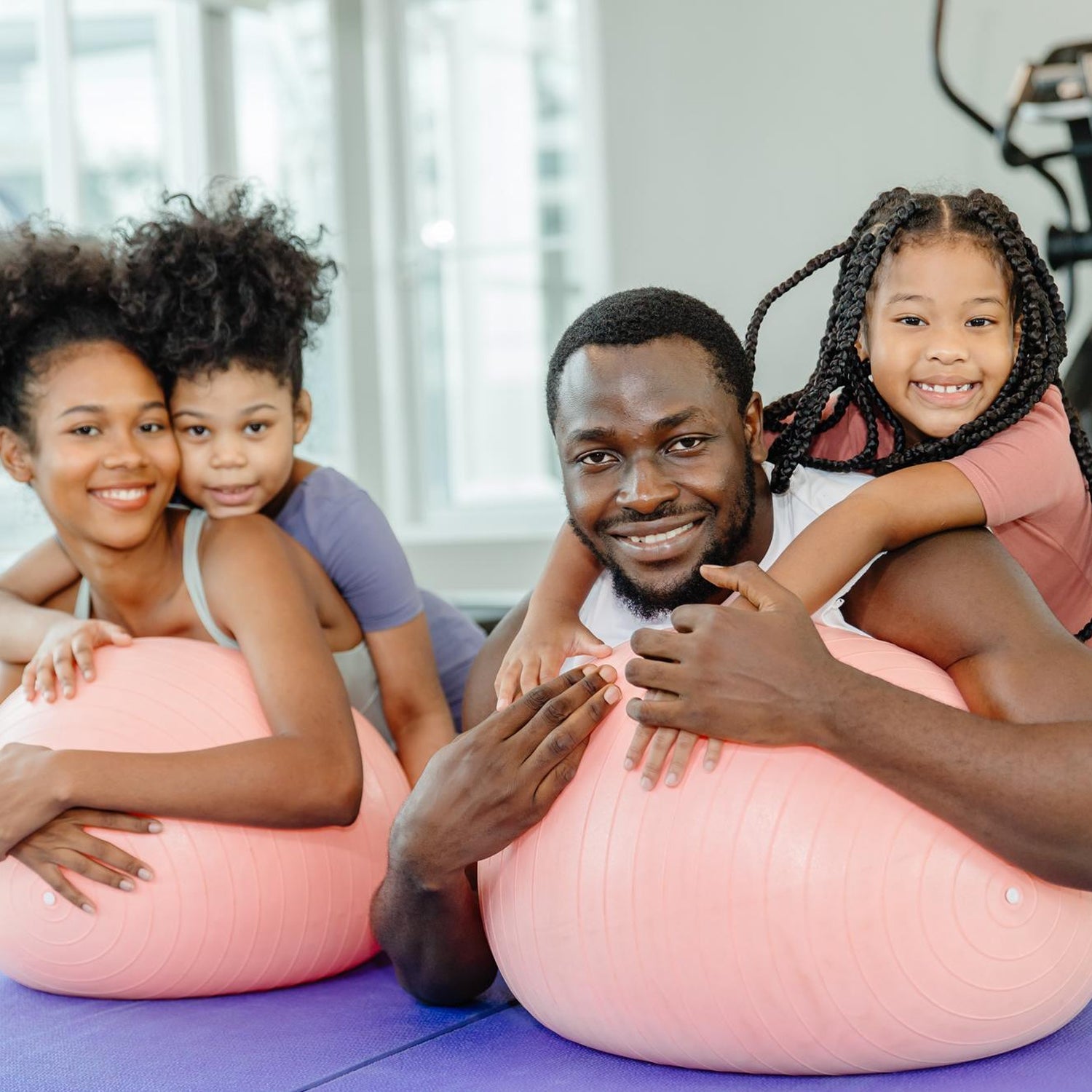 9091 Anti Burst 65 cm Exercise Ball with Inflation Pump, Non-Slip Gym Ball, for Yoga, Pilates, Core Training Exercises at Home and Gym- Suitable for Men and Women 9091 Anti Burst 65 cm Exercise Ball with Inflation Pump, Non-Slip Gym Ball, for Yoga, Pilates, Core Training Exercises at Home and Gym- Suitable for Men and Women
